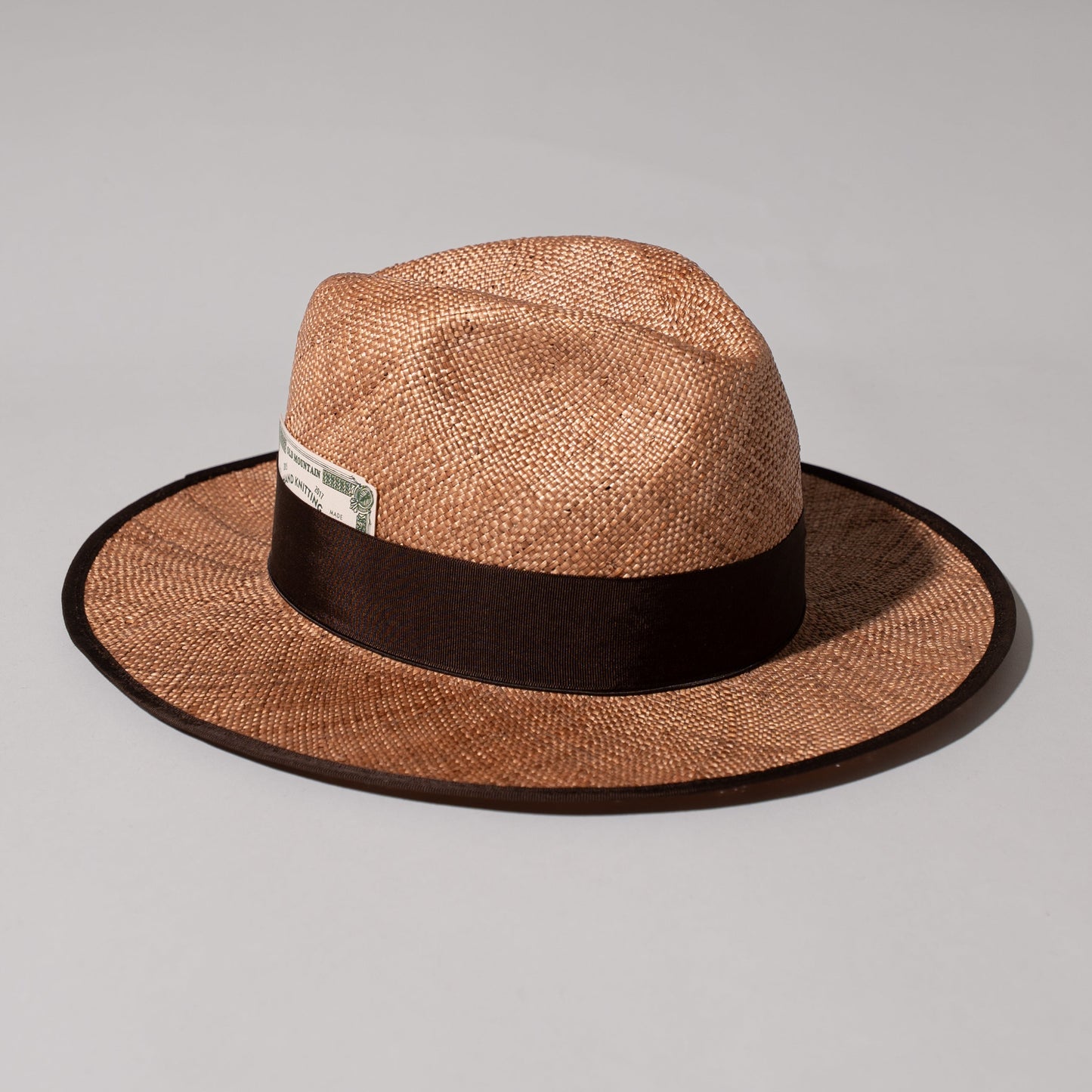 FRONT BAO HAT