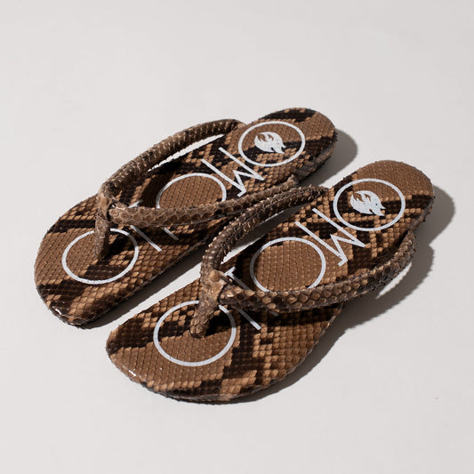 BEACH SANDALS Python